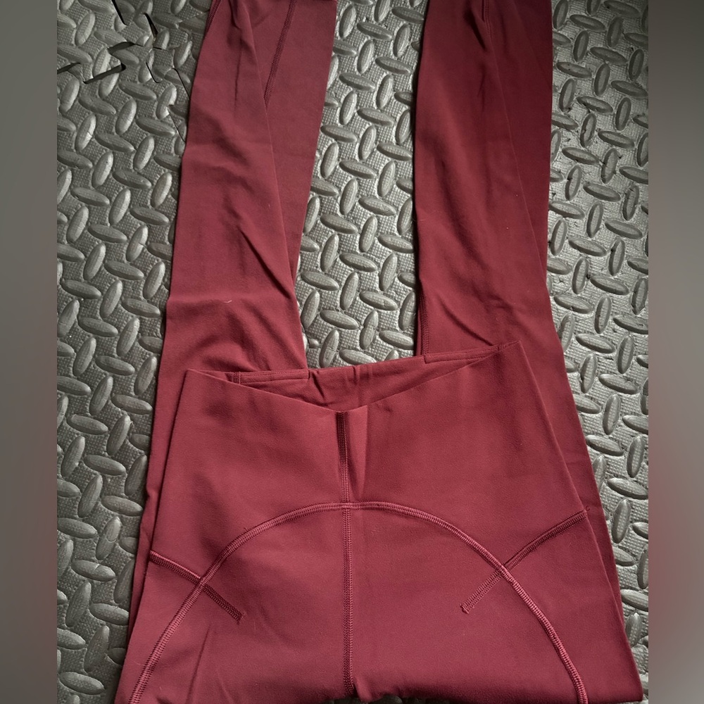 Lululemon Unlimit Tight *Like New